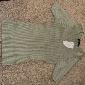 Ribbed Knit V-Neck Top in Sage Green